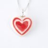 Colgante amor rojo por un lado